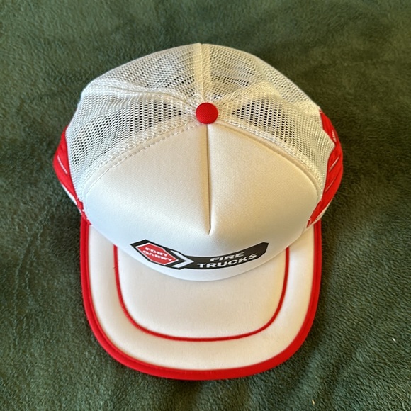 Vintage Cap - Picture 2 of 4